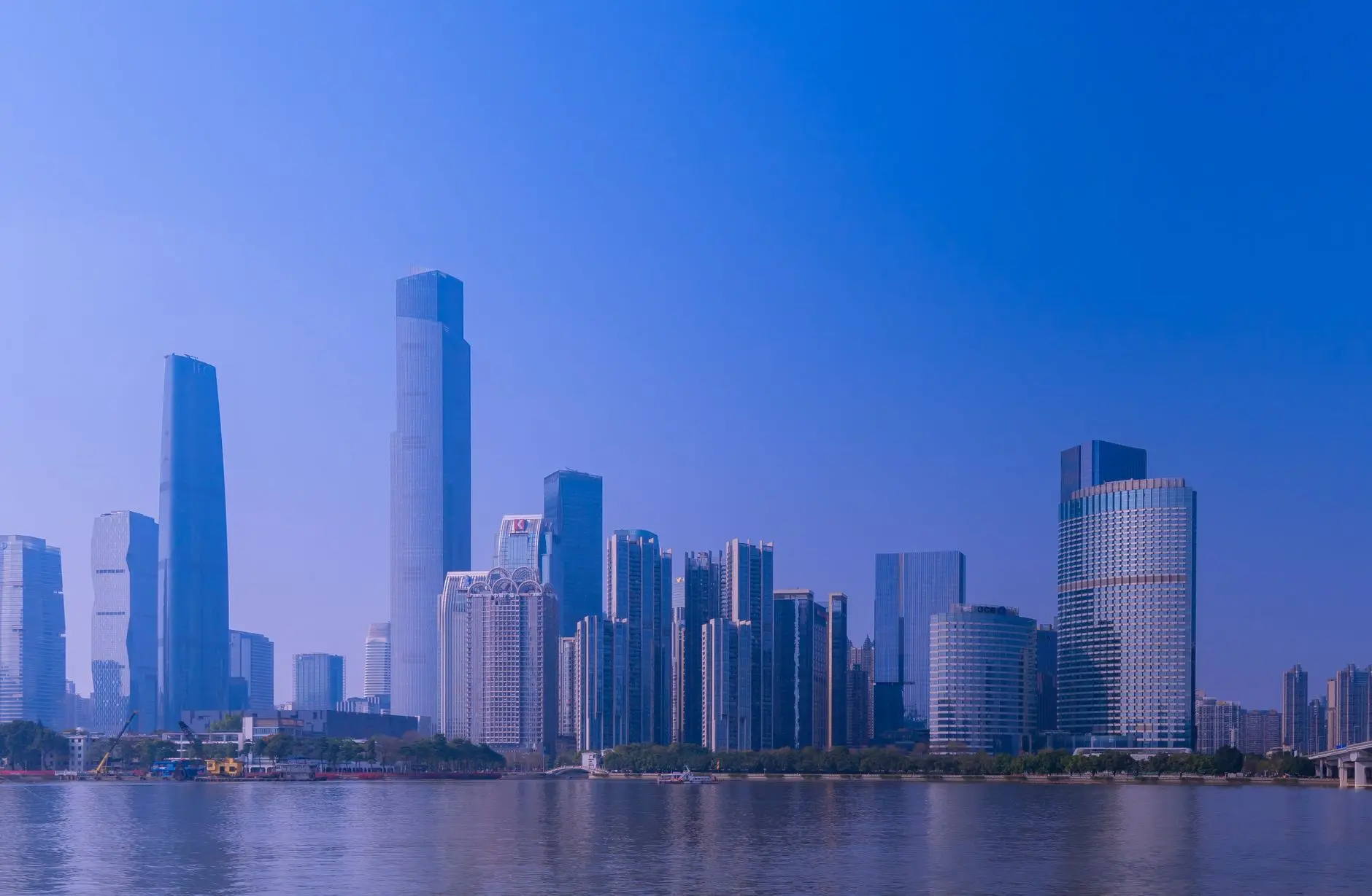 校园广播系统与公共广播设备的选型要点及适配场景分析